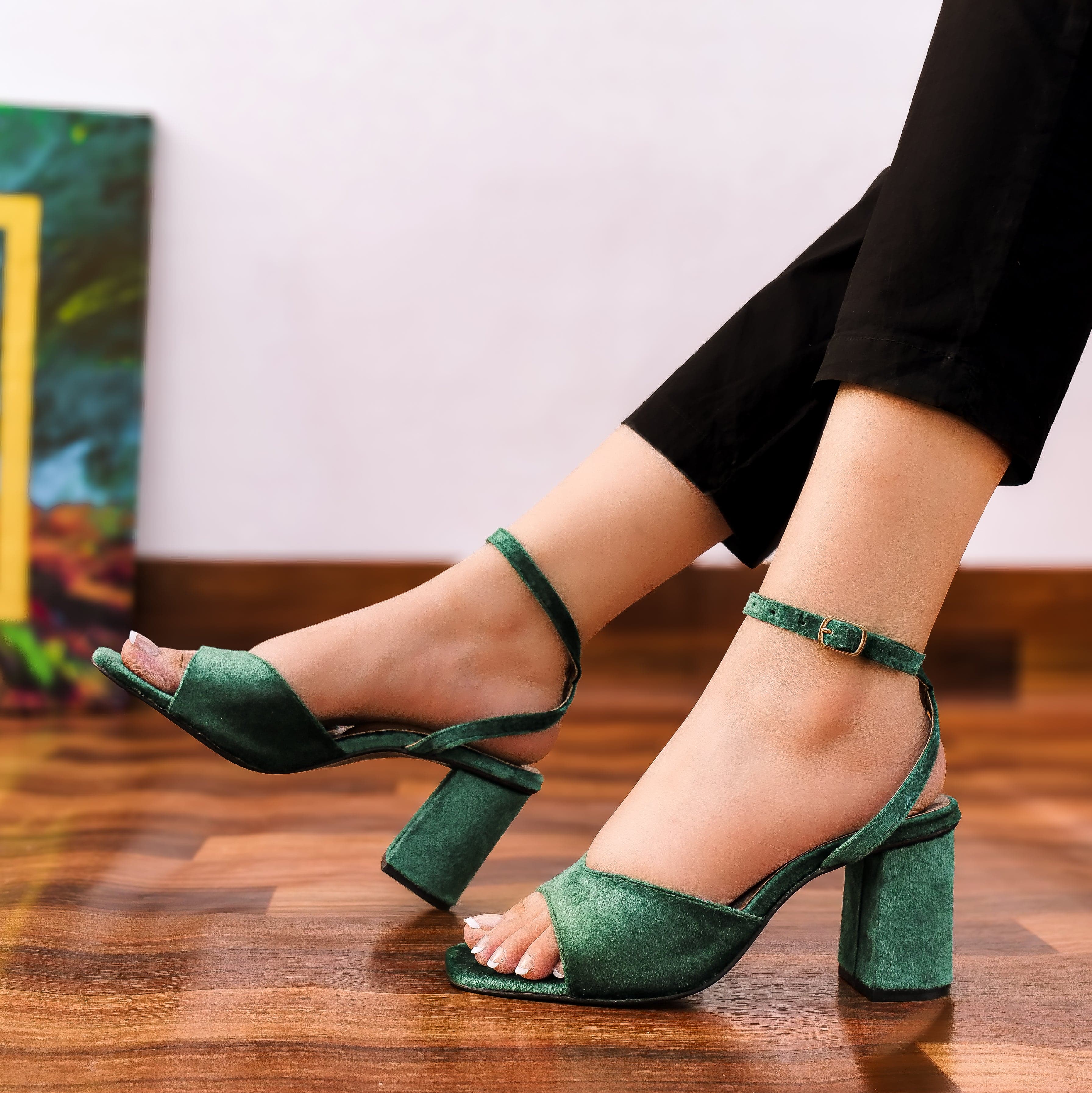 CAT-WALK - GREEN - (No Return/Exchange) - Image 4
