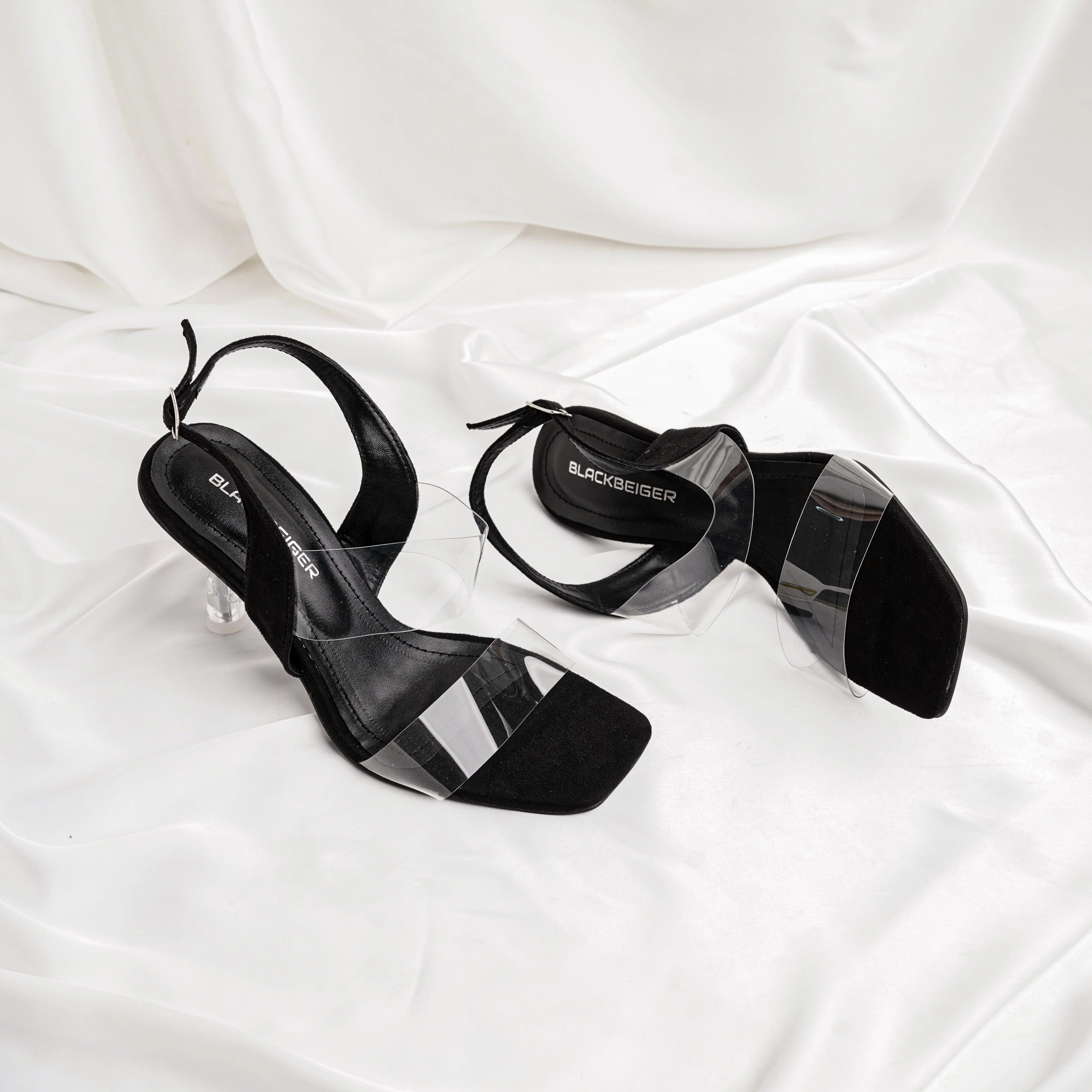 IZZIE - BLACK - Image 5