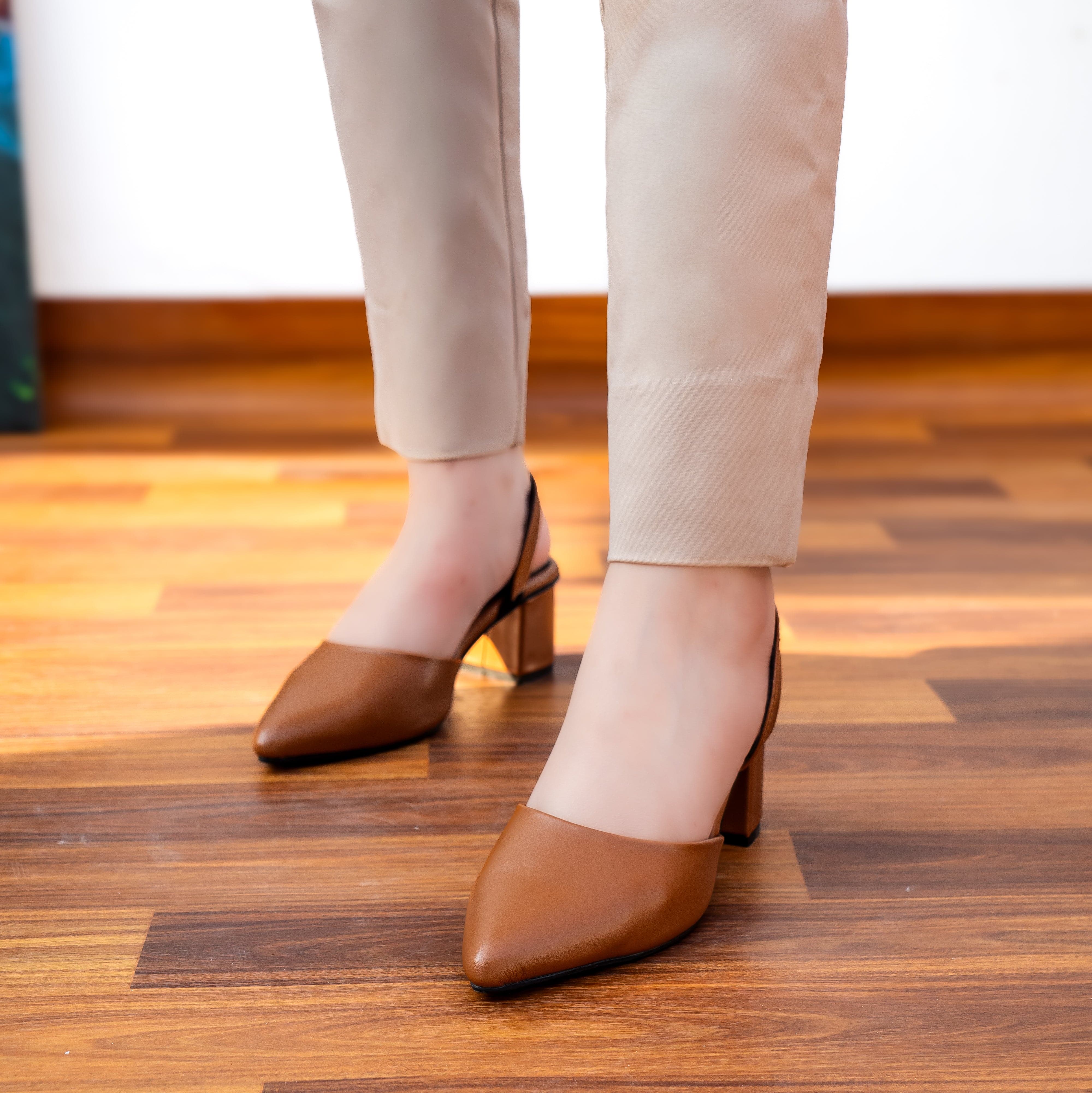 PLEASANT - BROWN - Image 3