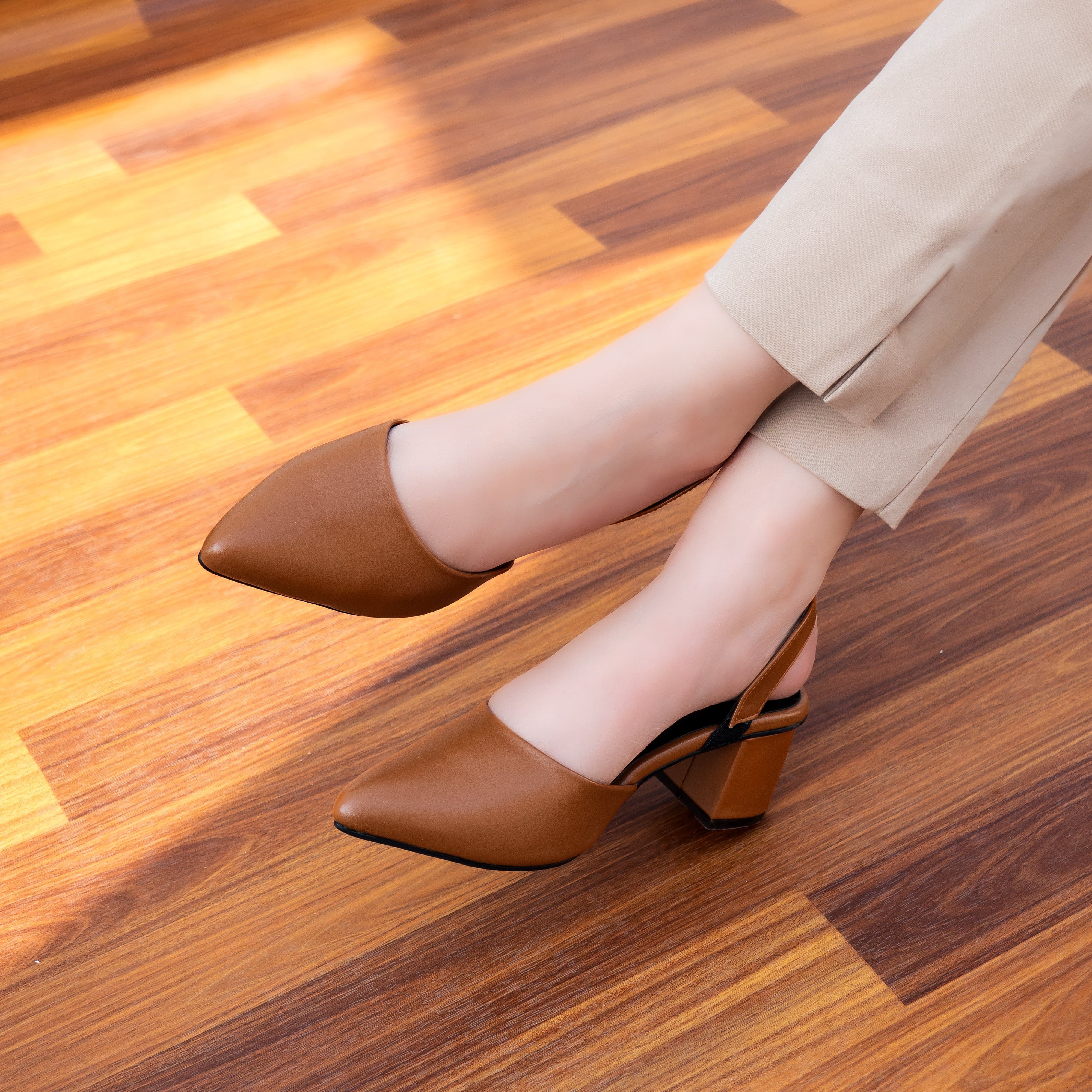 PLEASANT - BROWN - Image 4