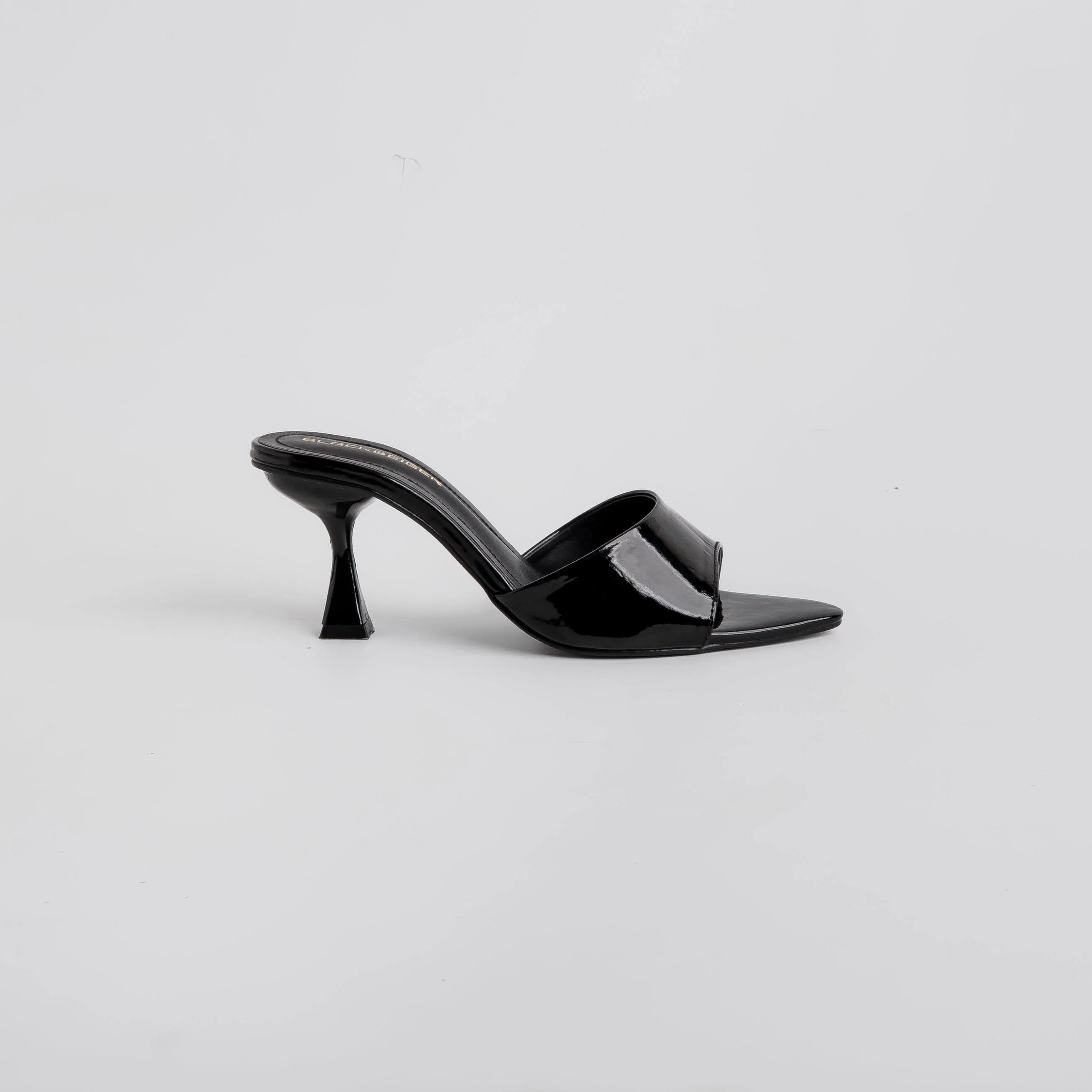 MILA - BLACK - Image 6