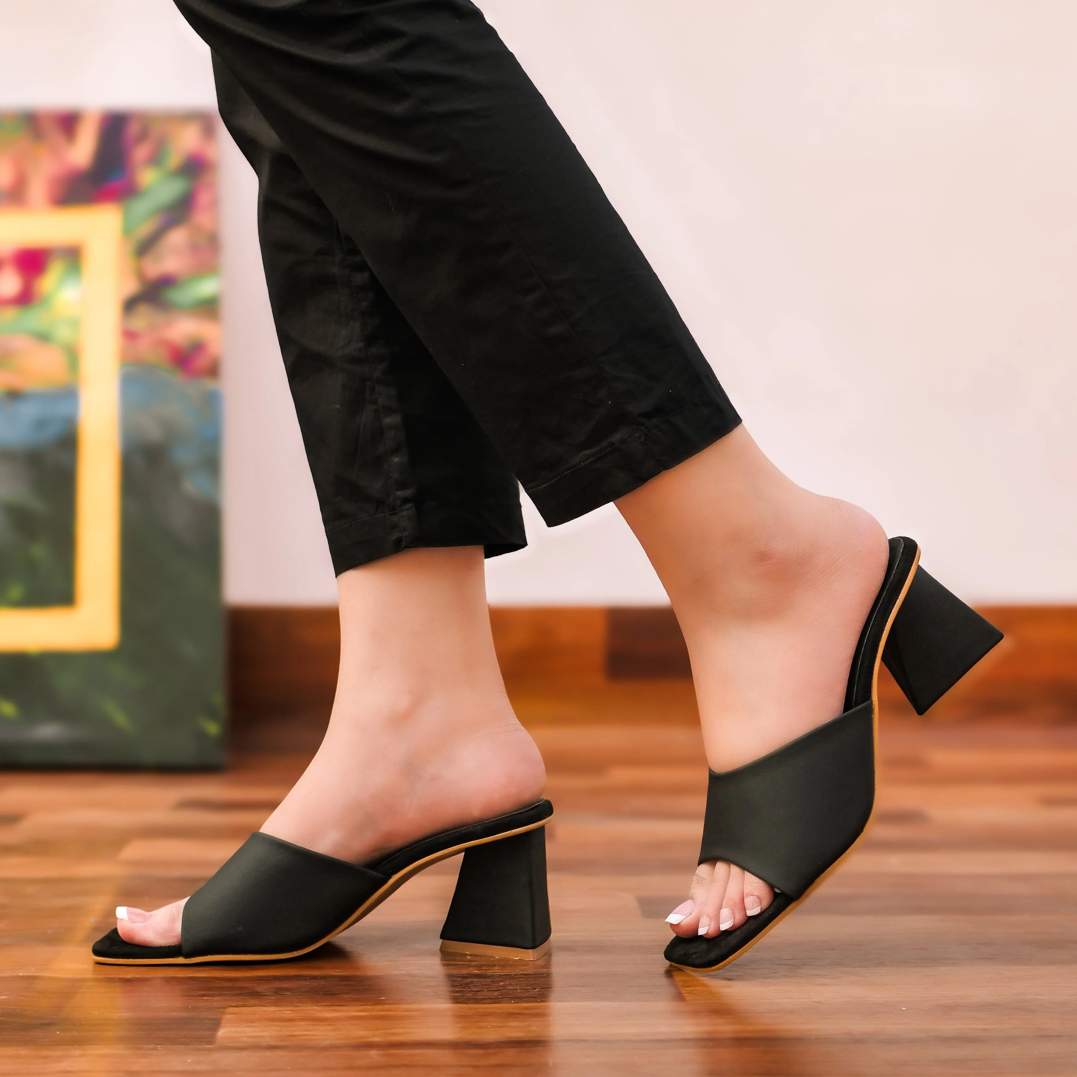 COLETTE - BLACK - Image 3