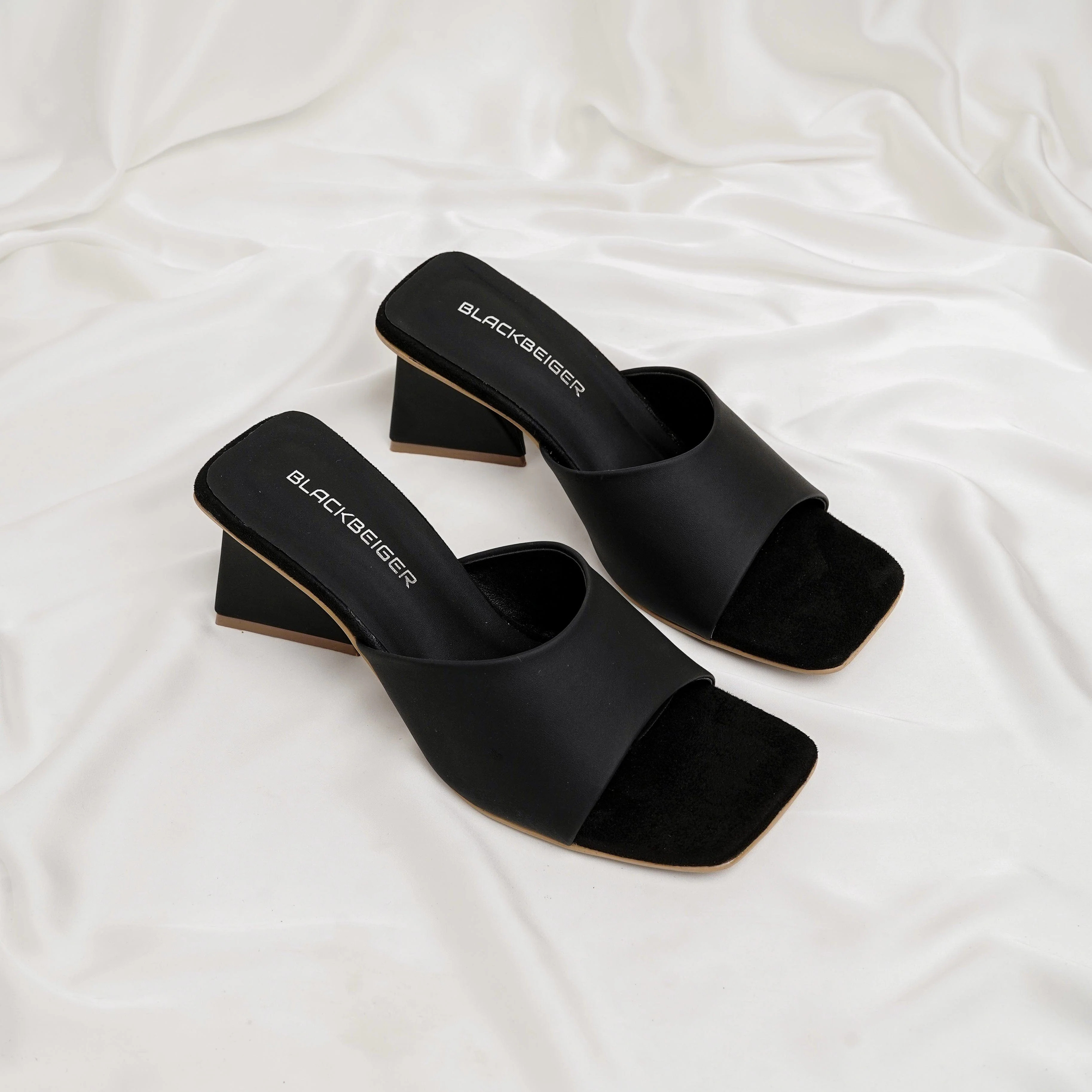 COLETTE - BLACK - Image 4