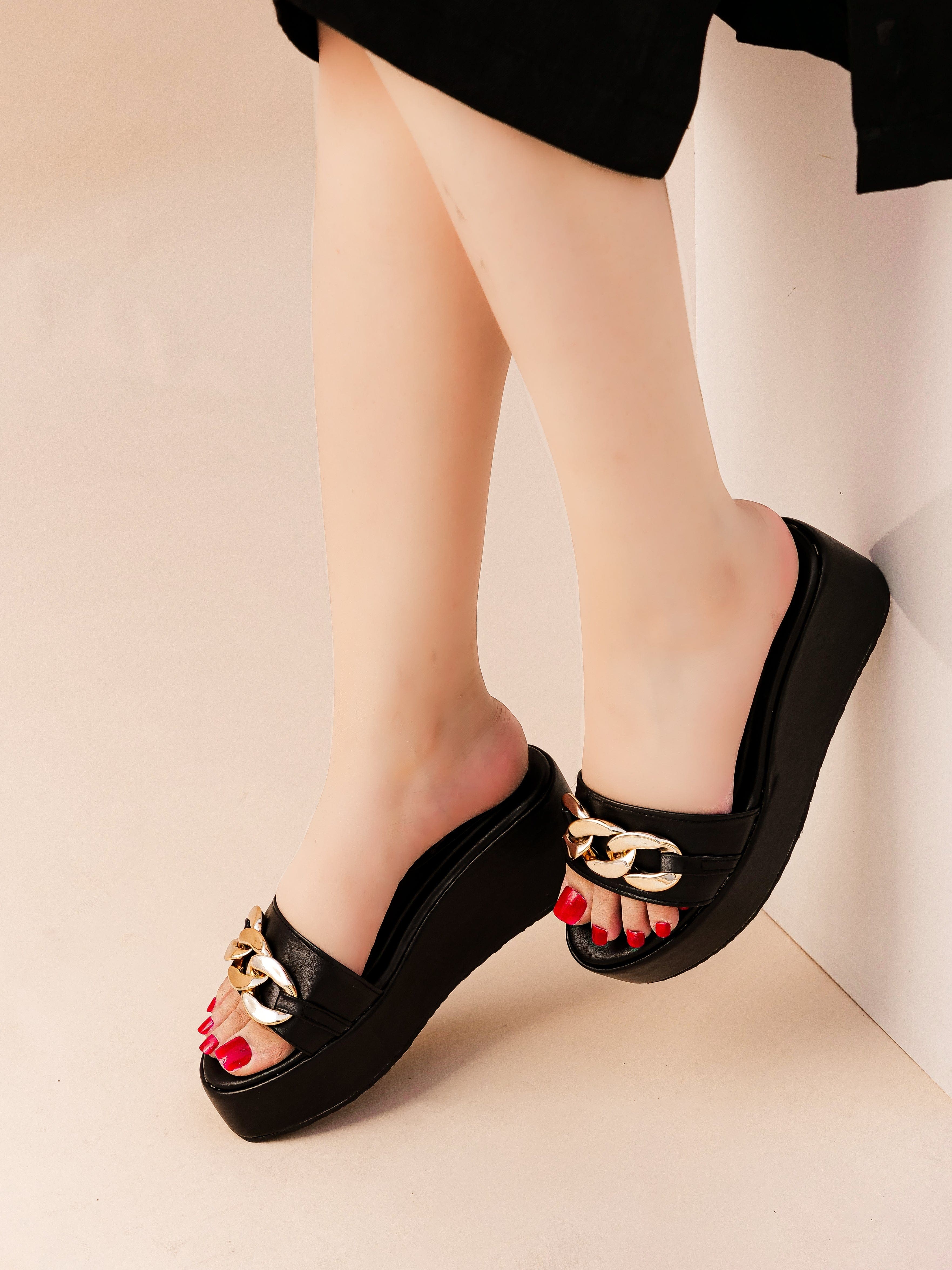 WEDGES - BLACK - (No Return/Exchange) - Image 4